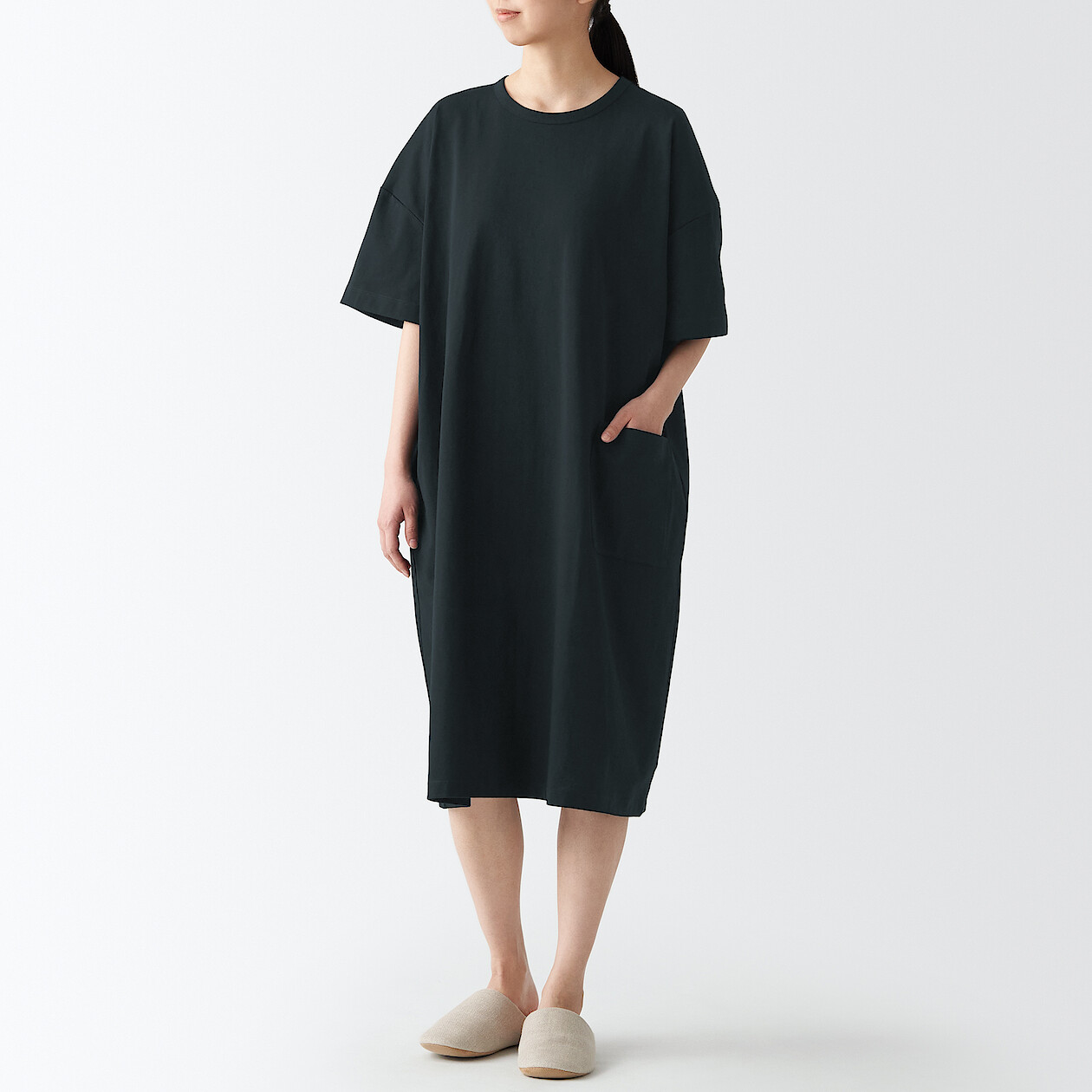 Shop Heavy Weight Jersey Oversized Dress online | Muji KSA